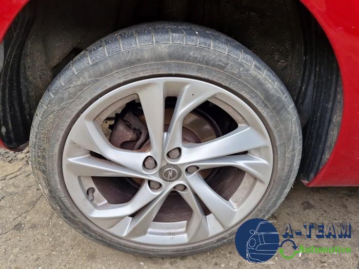 Opel Astra K 1.2 Turbo 12V Sloopvoertuig (2020, Rood)