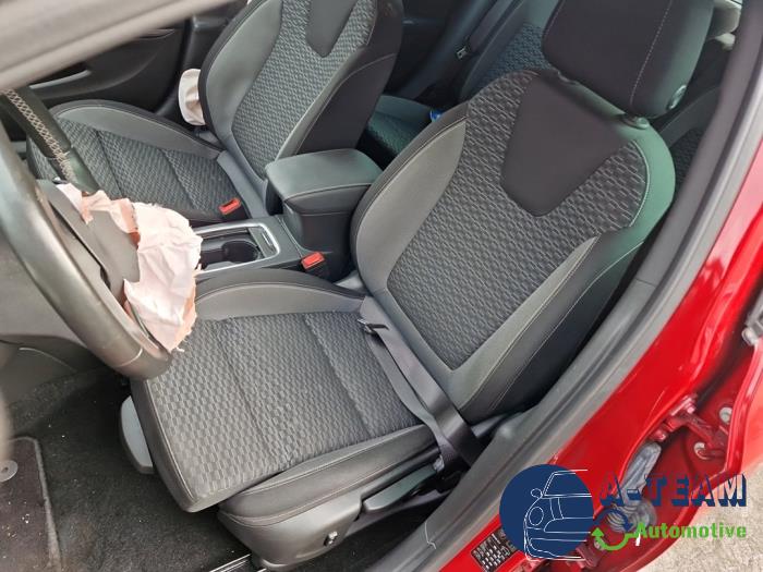 Opel Astra K 1.2 Turbo 12V Sloopvoertuig (2020, Rood)