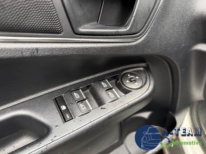 Ford B-Max 1.0 EcoBoost 12V 100 Sloopvoertuig (2017, Grijs)