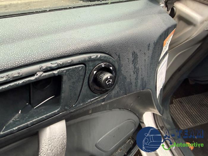 Ford Fiesta 6 1.25 16V Sloopvoertuig (2009, Grijs)