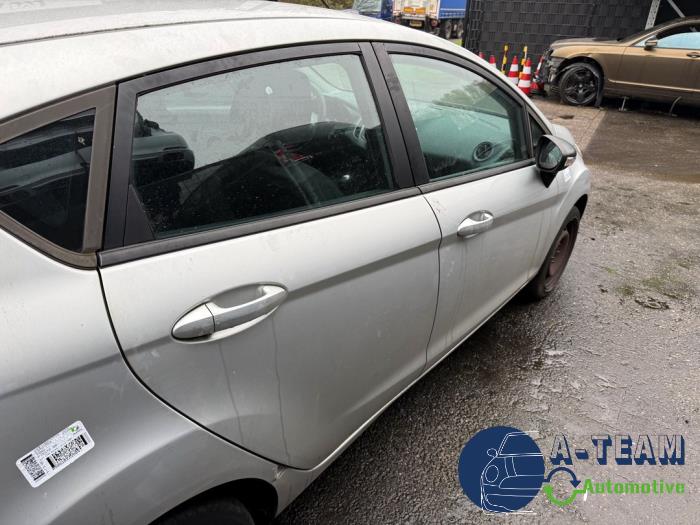 Ford Fiesta 6 1.25 16V Sloopvoertuig (2009, Grijs)