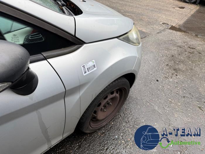 Ford Fiesta 6 1.25 16V Sloopvoertuig (2009, Grijs)