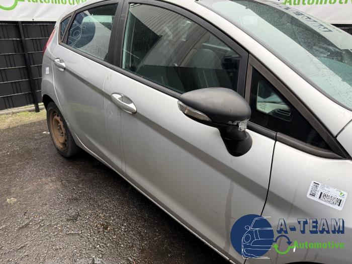 Ford Fiesta 6 1.25 16V Sloopvoertuig (2009, Grijs)