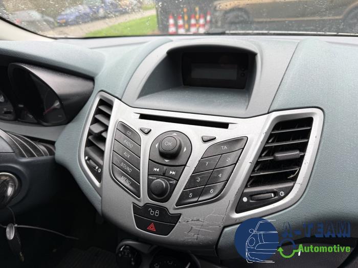 Ford Fiesta 6 1.25 16V Sloopvoertuig (2009, Grijs)