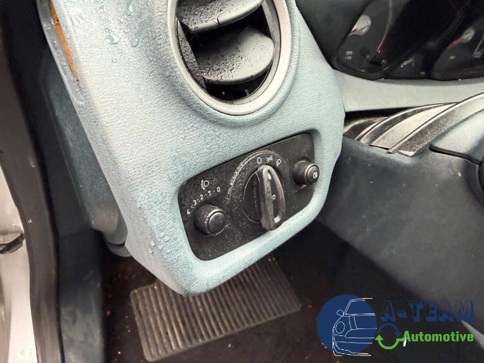 Ford Fiesta 6 1.25 16V Sloopvoertuig (2009, Grijs)