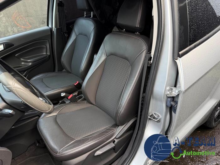 Ford EcoSport 1.0 EcoBoost 12V 125 Sloopvoertuig (2015, Grijs)