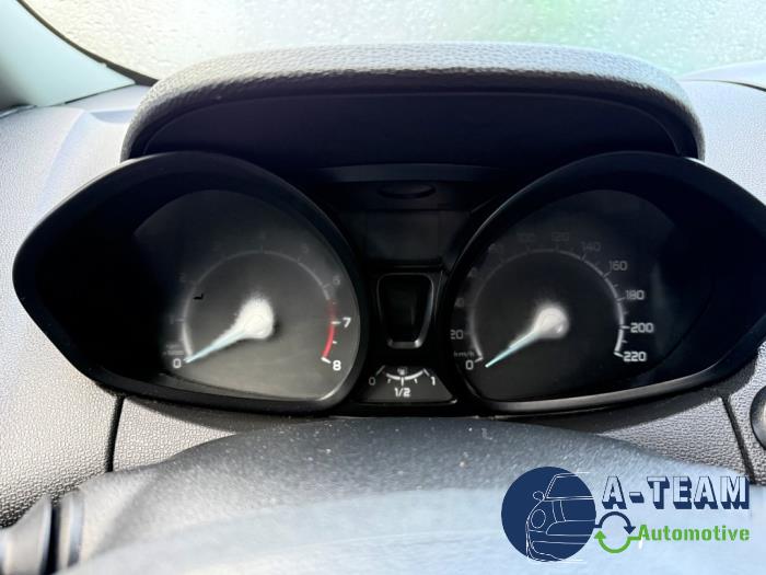 Ford EcoSport 1.0 EcoBoost 12V 125 Sloopvoertuig (2015, Grijs)