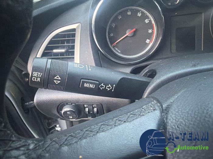 Opel Astra J Sports Tourer 1.4 16V ecoFLEX Sloopvoertuig (2011, Grijs)