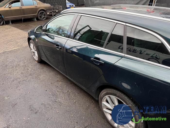 Opel Insignia Sports Tourer 2.0 SIDI Eco Turbo 16V Schadevoertuig (2016, Groen)