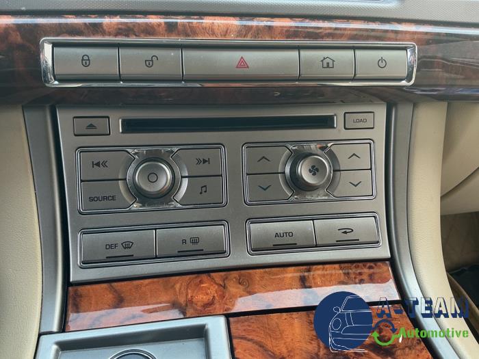 Jaguar XF 3.0 V6 24V Sloopvoertuig (2009, Zwart)