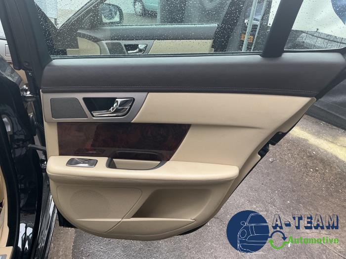 Jaguar XF 3.0 V6 24V Sloopvoertuig (2009, Zwart)