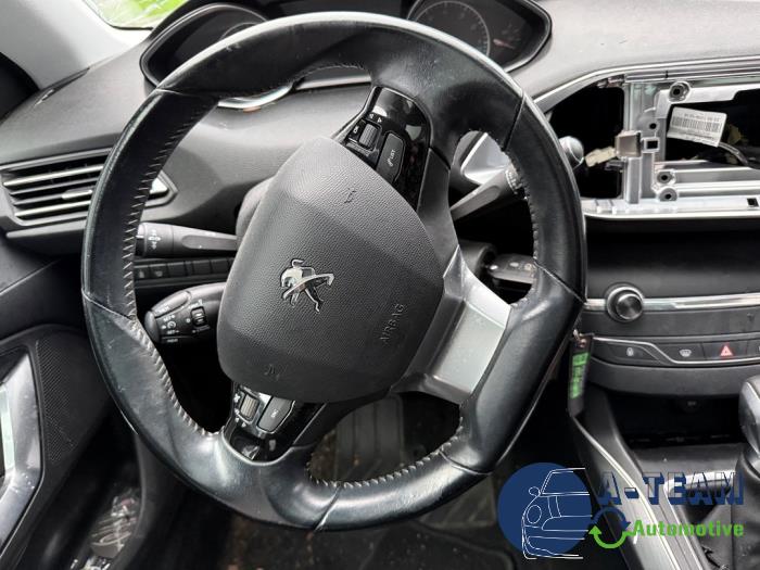 Peugeot 308 SW 1.2 12V e-THP PureTech 130 Sloopvoertuig (2017, Wit)