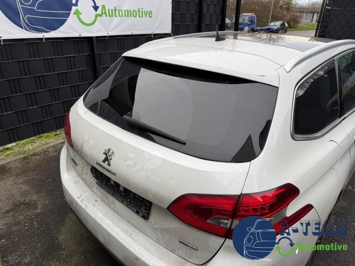 Peugeot 308 SW 1.2 12V e-THP PureTech 130 Sloopvoertuig (2017, Wit)