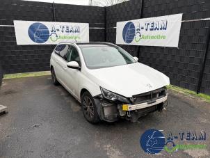 Peugeot 308 SW 1.2 12V e-THP PureTech 130  (Sloop)