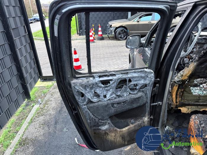 Volkswagen Amarok 2.0 BiTDI 16V 163 Sloopvoertuig (2012, Zwart)