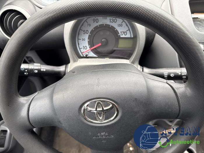 Toyota Aygo 1.0 12V VVT-i Sloopvoertuig (2008, Grijs)