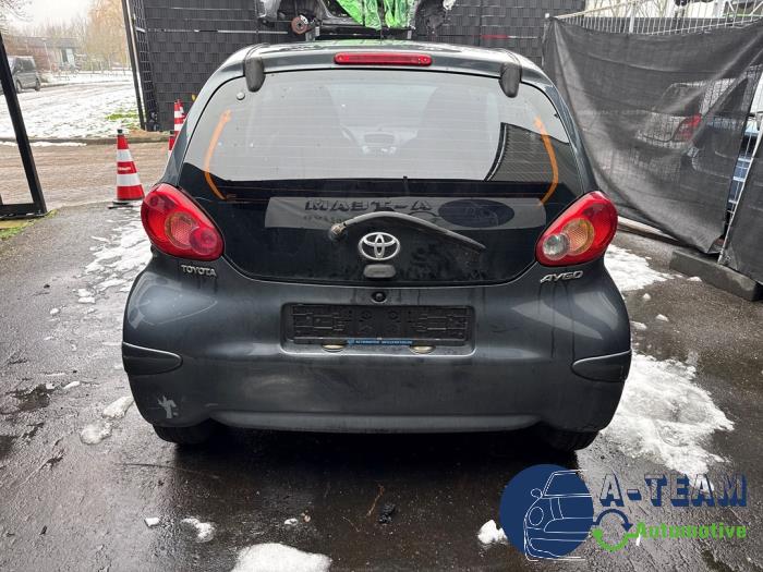 Toyota Aygo 1.0 12V VVT-i Sloopvoertuig (2008, Grijs)
