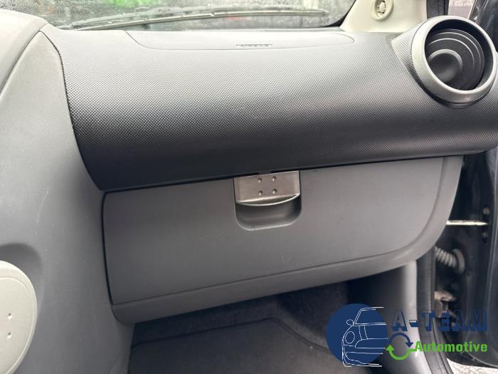 Toyota Aygo 1.0 12V VVT-i Sloopvoertuig (2008, Grijs)