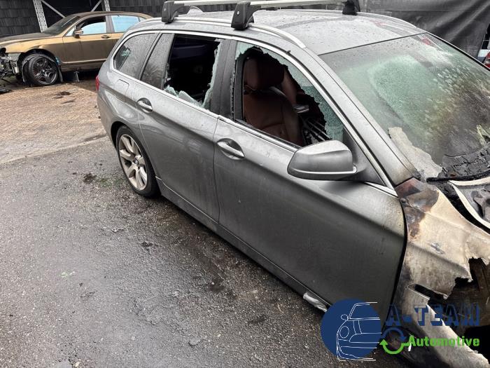 BMW 5 serie Touring 520i 16V Sloopvoertuig (2013, Grijs)