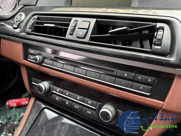 BMW 5 serie Touring 520i 16V Sloopvoertuig (2013, Grijs)