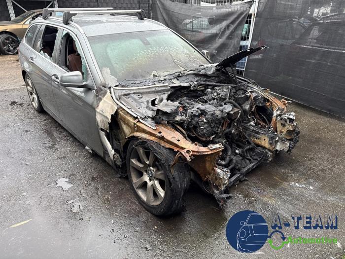 BMW 5 serie Touring 520i 16V Sloopvoertuig (2013, Grijs)