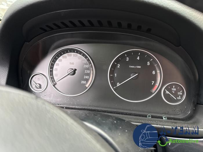 BMW 5 serie Touring 520i 16V Sloopvoertuig (2013, Grijs)