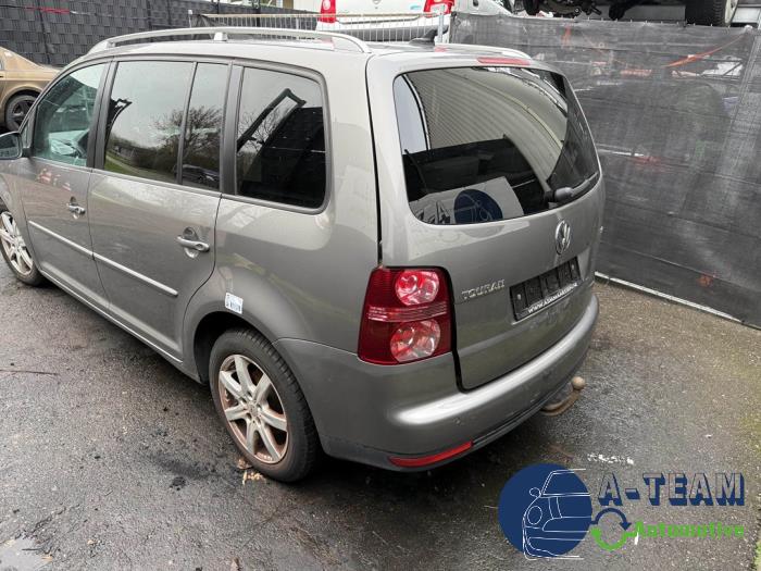 Volkswagen Touran 1.4 16V TSI 140 Sloopvoertuig (2010, Grijs)