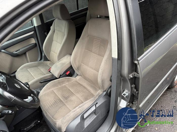 Volkswagen Touran 1.4 16V TSI 140 Sloopvoertuig (2010, Grijs)