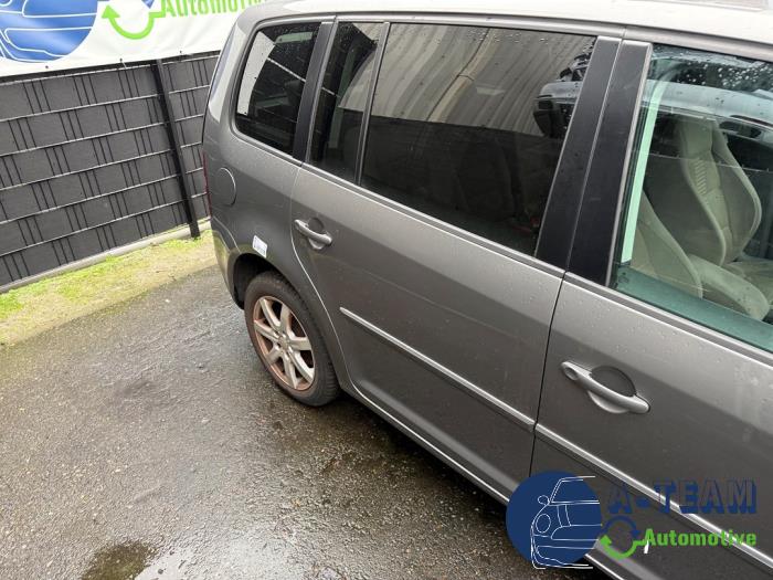 Volkswagen Touran 1.4 16V TSI 140 Sloopvoertuig (2010, Grijs)