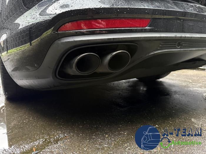 Porsche Panamera Sport Turismo 2.9 V6 24V 4 E-Hybrid Sloopvoertuig (2017, Zwart)