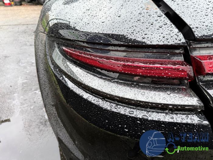 Porsche Panamera Sport Turismo 2.9 V6 24V 4 E-Hybrid Sloopvoertuig (2017, Zwart)