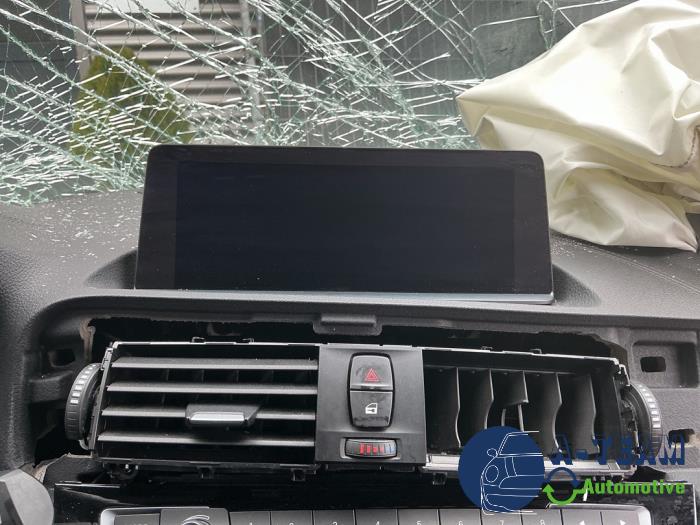 BMW M1 M140i 3.0 24V Sloopvoertuig (2017, Metallic, Grijs)