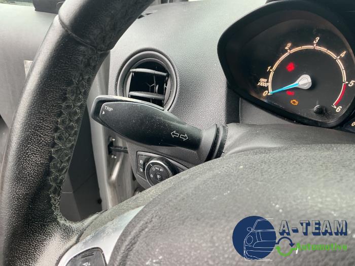 Ford Transit Courier 1.5 EcoBlue Sloopvoertuig (2018, Metallic, Zilvergrijs)