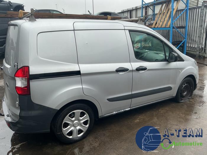Ford Transit Courier 1.5 EcoBlue Sloopvoertuig (2018, Metallic, Zilvergrijs)