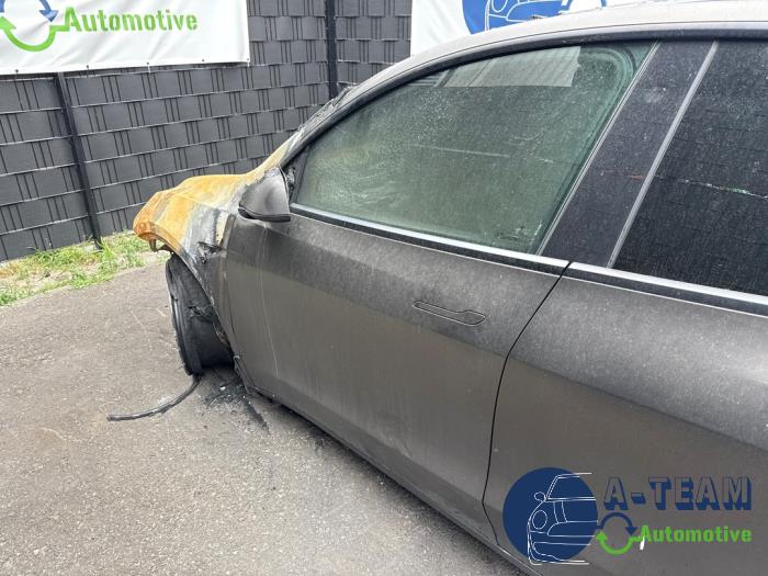Tesla Model Y Long Range,Performance Sloopvoertuig (2023, Zwart)