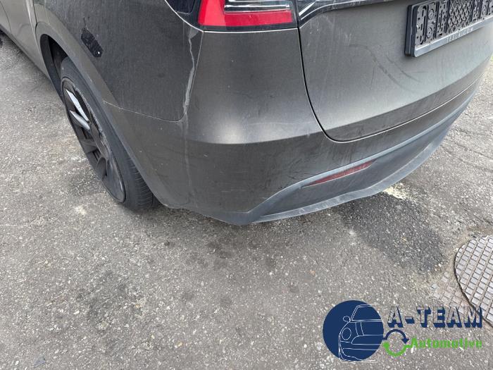Tesla Model Y Long Range,Performance Sloopvoertuig (2023, Zwart)