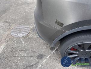 Tesla Model Y Long Range,Performance Sloopvoertuig (2023, Zwart)