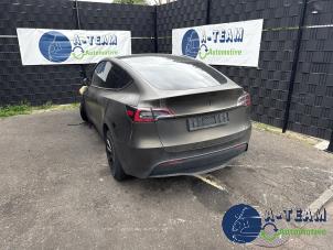 Tesla Model Y Long Range,Performance Sloopvoertuig (2023, Zwart)