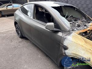 Tesla Model Y Long Range,Performance Sloopvoertuig (2023, Zwart)
