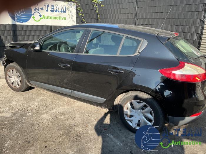 Renault Megane III Berline 1.5 dCi 110 Sloopvoertuig (2012, Zwart)