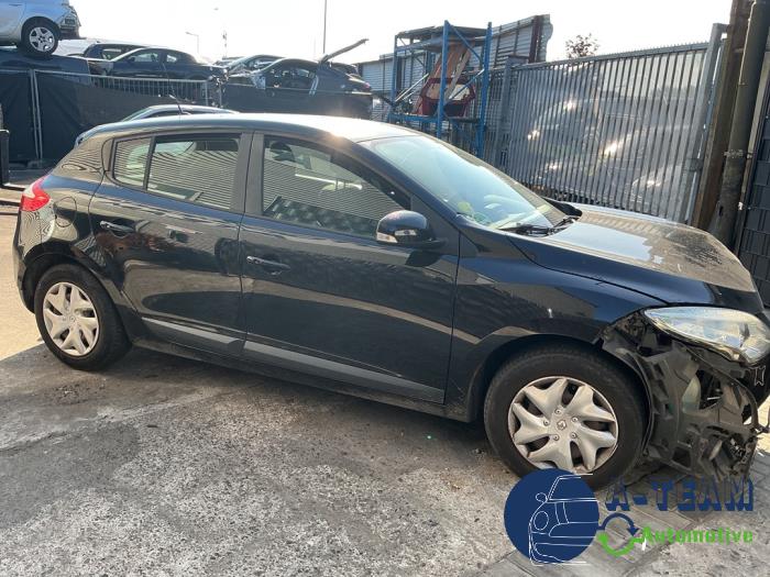 Renault Megane III Berline 1.5 dCi 110 Sloopvoertuig (2012, Zwart)