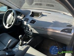Renault Megane III Berline 1.5 dCi 110 Sloopvoertuig (2012, Zwart)