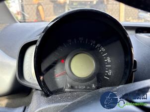 Toyota Aygo 1.0 12V VVT-i Sloopvoertuig (2015, Grijs)
