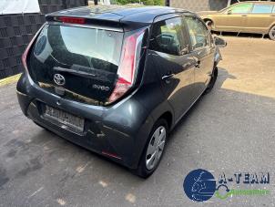 Toyota Aygo 1.0 12V VVT-i Sloopvoertuig (2015, Grijs)