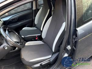 Toyota Aygo 1.0 12V VVT-i Sloopvoertuig (2015, Grijs)