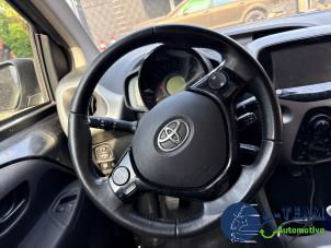 Toyota Aygo 1.0 12V VVT-i Sloopvoertuig (2015, Grijs)
