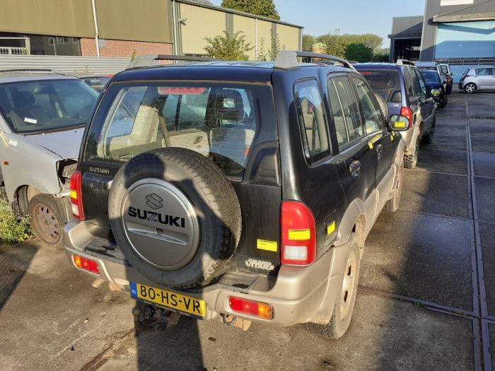Suzuki Grand Vitara I 2.0 16V Sloopvoertuig (2001, Zwart, Beige)