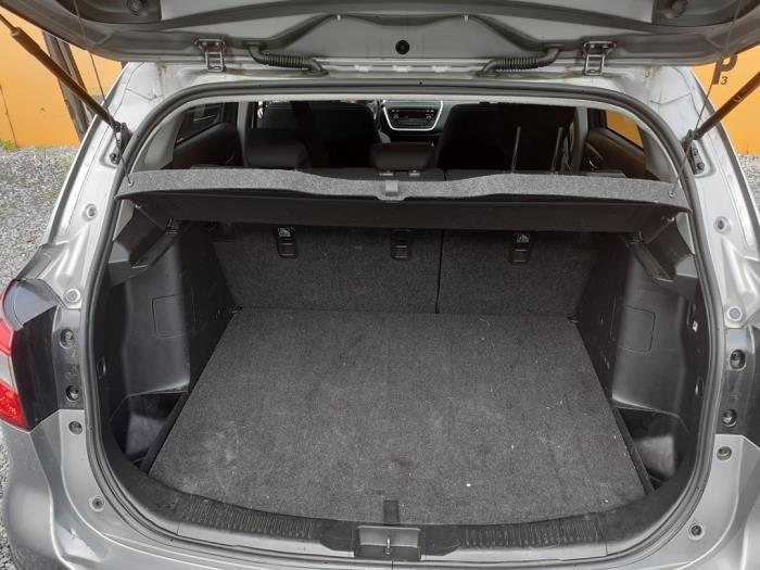 Suzuki SX4 S-Cross 1.6 16V AllGrip Sloopvoertuig (2014, Grijs)
