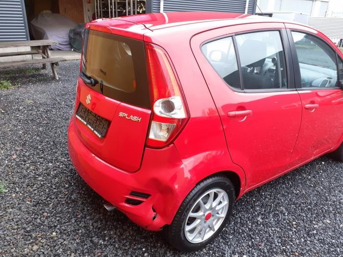 Suzuki Splash 1.2 VVT 16V Sloopvoertuig (2014, Rood)