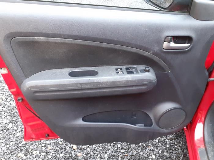 Suzuki Splash 1.2 VVT 16V Sloopvoertuig (2014, Rood)